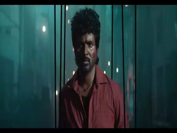 “தொடர்ந்து தன் திரைப்படங்களில் ரஜினியின் ரெபெரென்ஸ் பயன்படுத்தி வரும் எஸ்கே”…. ரசிகர்கள் கருத்து…!!!!!