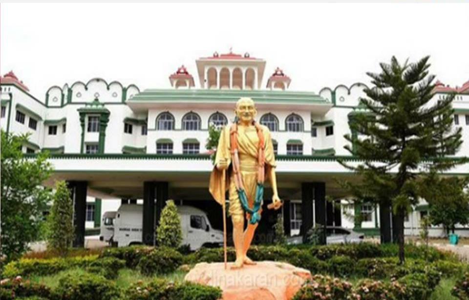 தமிழகத்தில் அரசு தேர்வுக்கான அறிவிப்பு ரத்து குறித்து…. நீதிமன்றத்தின் அதிரடி உத்தரவு….!!!!