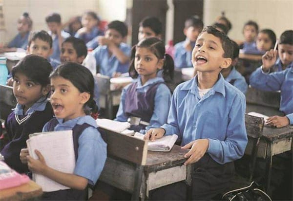 தனியார் பள்ளி பாதுகாப்பு விதிகளில் குளறுபடி?… கல்வித்துறை எடுத்த அதிரடி முடிவு…..!!!!