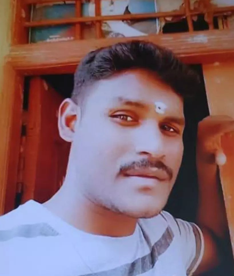 லாரி டிரைவர் கொலை…. திடீரென அண்ணன், தம்பி கோர்ட்டில் சரண்…. அதிரடி உத்தரவு….!!!