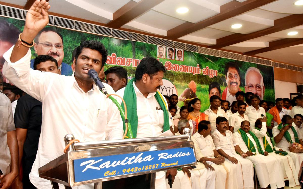 மத்திய அரசின் புதிய சட்டம்… பாதிபேர் ஜெயிலுக்கு போவாங்க…! அதிர வைத்த BJPமாநில தலைவர் ..!!