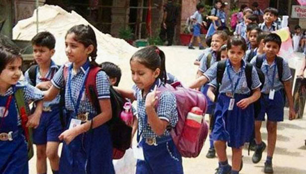 “வேகமான பரவும் காய்ச்சல்” 1 முதல் 9-ம் வகுப்பு வரையிலான மாணவர்களுக்கு விடுமுறை…. வெளியாகுமா அறிவிப்பு…..?