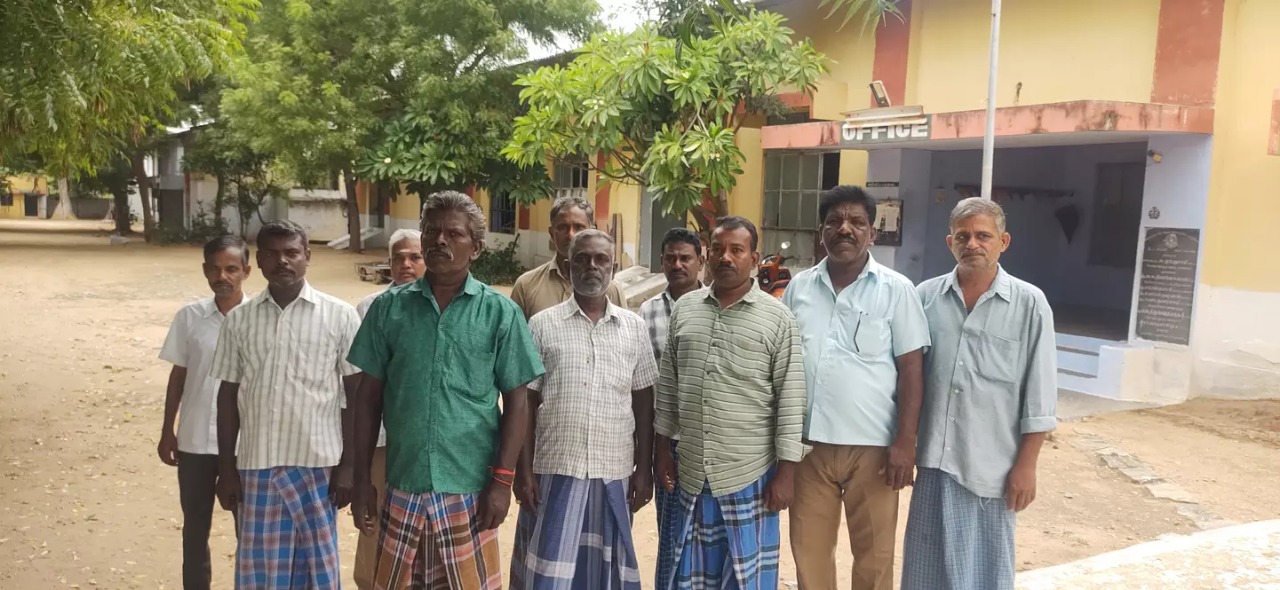 பஞ்சாலை தொழிலாளர்கள் போரட்டம்….. விடுக்கப்பட்ட முக்கிய கோரிக்கை….. பரபரப்பு …..!!!!!