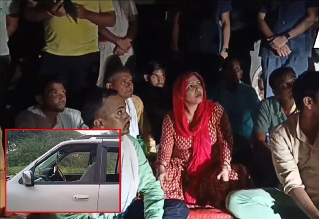 “என்னை கொல்ல முயன்ற மாபியா கும்பல்”….. பாஜக பெண் எம்.பி. தர்ணா போராட்டம்…. பெரும்பரபரப்பு சம்பவம்….!!!!