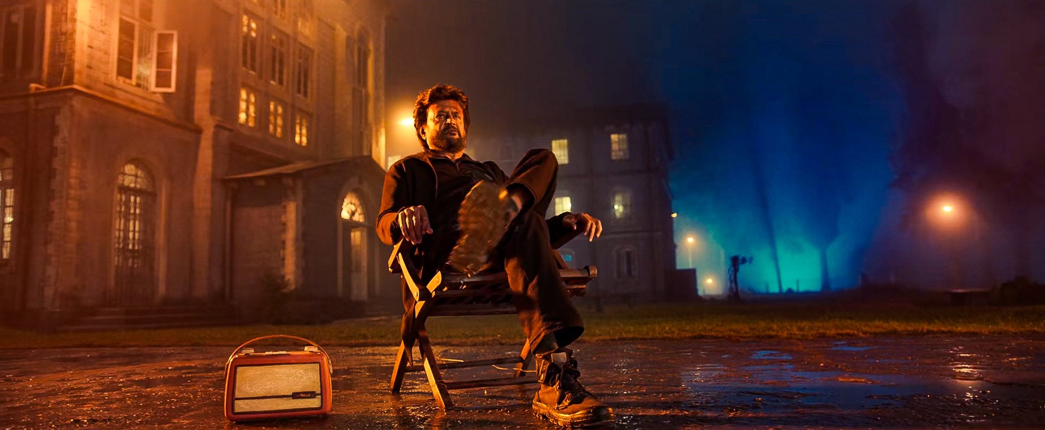 ”பெப்பர் சால்ட்” தலை … இறுக்கமான ”முகத் தோற்றம்”…  வெளியானது ”ஜெயிலர்”பட போஸ்டர் ..!!