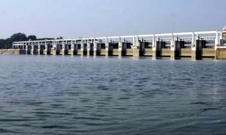 திடீரென பெய்த மழை!…. ஏரிகளுக்கு 70 கன அடி நீர்வரத்து….. வெளியான தகவல்….!!!!