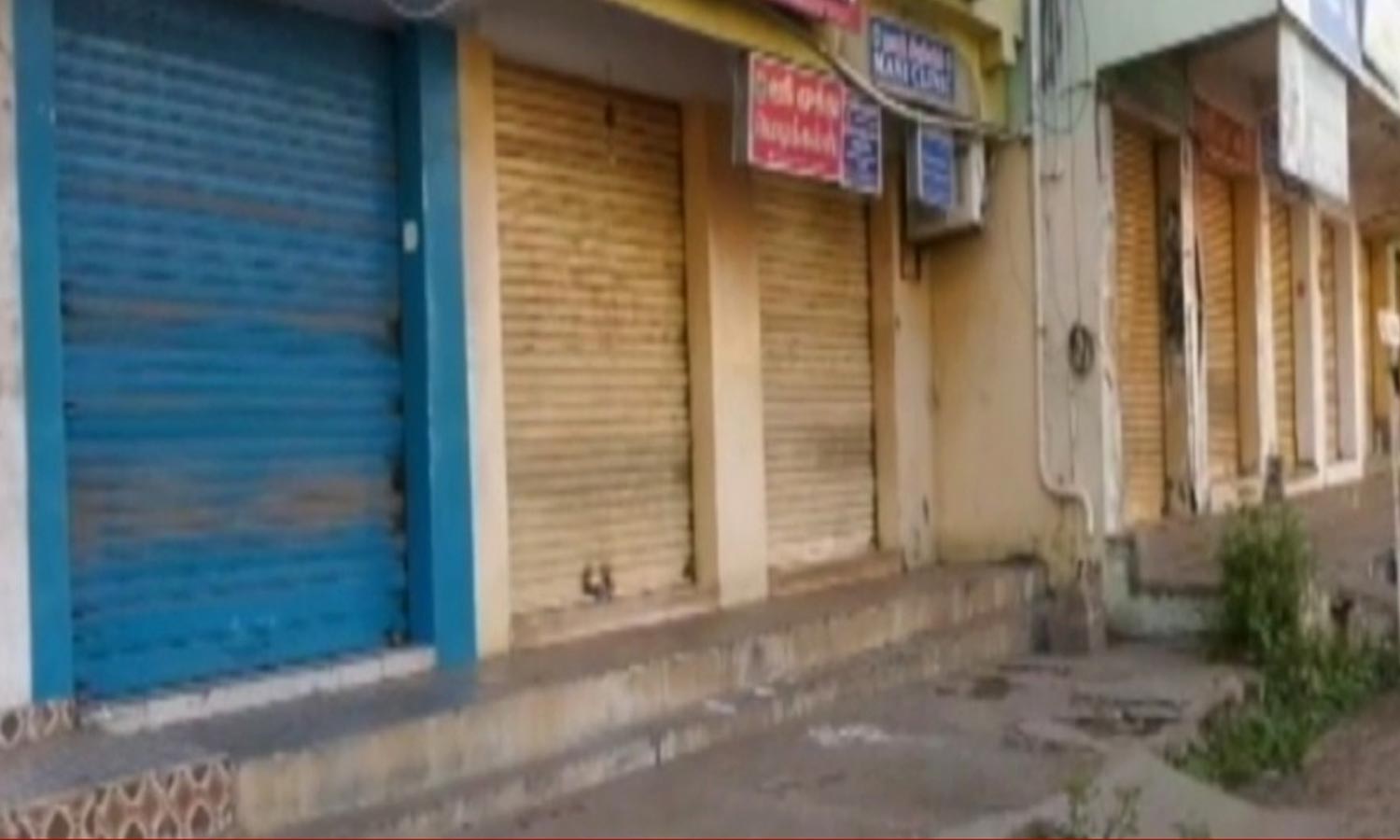 BREAKING : இன்று முழு அடைப்பு….. ஆட்டோ, பேருந்து ஓடவில்லை….. பெரும் பரபரப்பு….!!!!