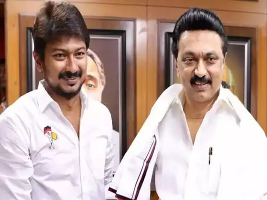 “திமுகவில் மும்முனை போட்டி” உதயநிதி கொடுத்த புது லிஸ்ட்…. முதல்வர் தேர்வு செய்யும் 15 பேர் யார்…?