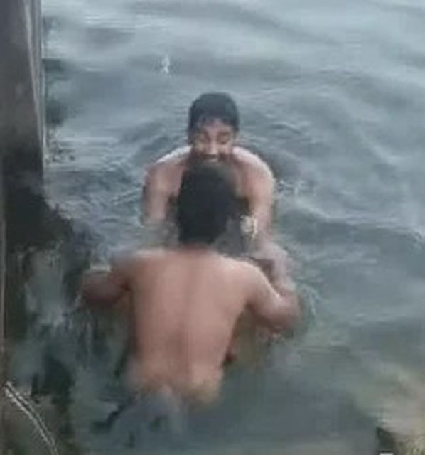 நீச்சல் தெரியாத நண்பனை ஏரியில் இறக்கி விட்டதால் விபரீதம்…. +2 மாணவன் பலி…. பெரும் சோகம்…..!!!!