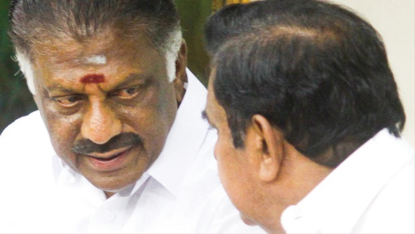 BREAKING: மீண்டும் கதவை தட்டும் OPS….. அதிரடி முடிவு….!!!!