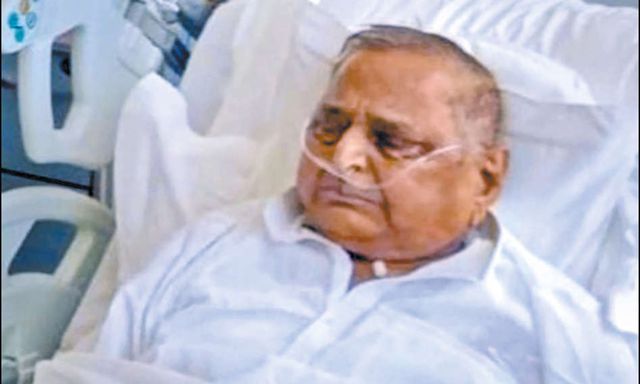 மூத்த அரசியல் தலைவர் முலாயம் சிங் கவலைக்கிடம்…. வெளியான தகவல்…!!!