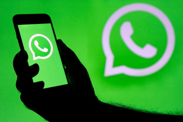 சூப்பரோ சூப்பர்…. இனி வாட்ஸ் அப் மூலம் பாலிசி எடுக்கலாம்…. வெளியான அசத்தல் அறிவிப்பு….!!!!