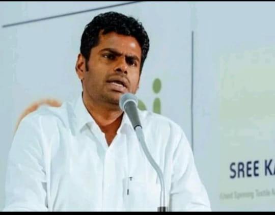 “நீங்கள் அரசியலுக்கு அதிகம் வரவேண்டும்”…. பா.ஜ.க தலைவர் அண்ணாமலை ஸ்பீச்….!!!!