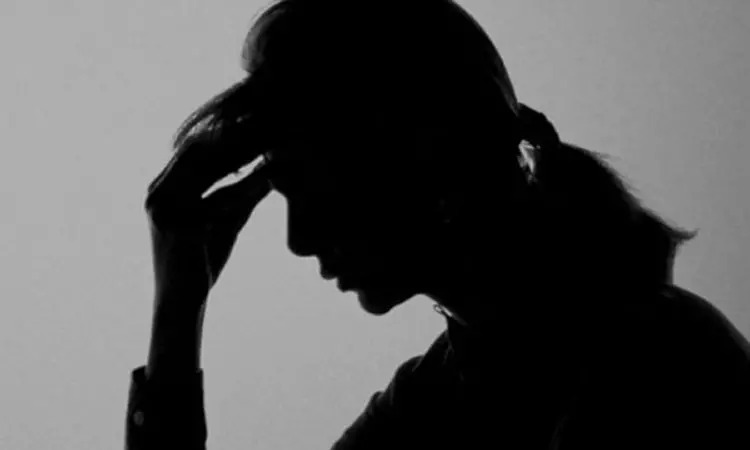 பெண் அதிகாரி கொடுத்த புகார்…. மத்திய ஆயுதப்படை கமாண்டர் கைது…. வெளியான தகவல்….!!!!