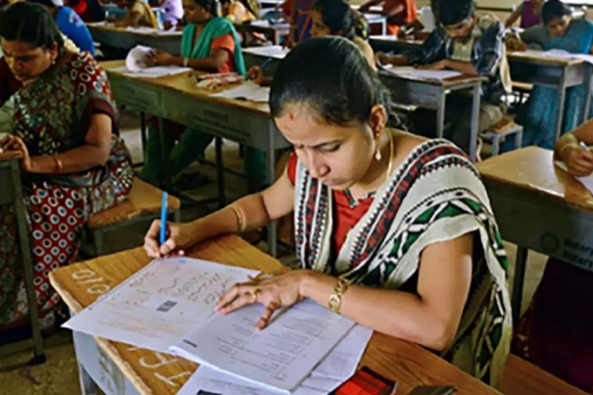 குடிமைப் பணி தோ்வு பயிற்சி பெற விண்ணப்பிக்கலாம்…. மாவட்ட ஆட்சியர் அறிவிப்பு….!!!!