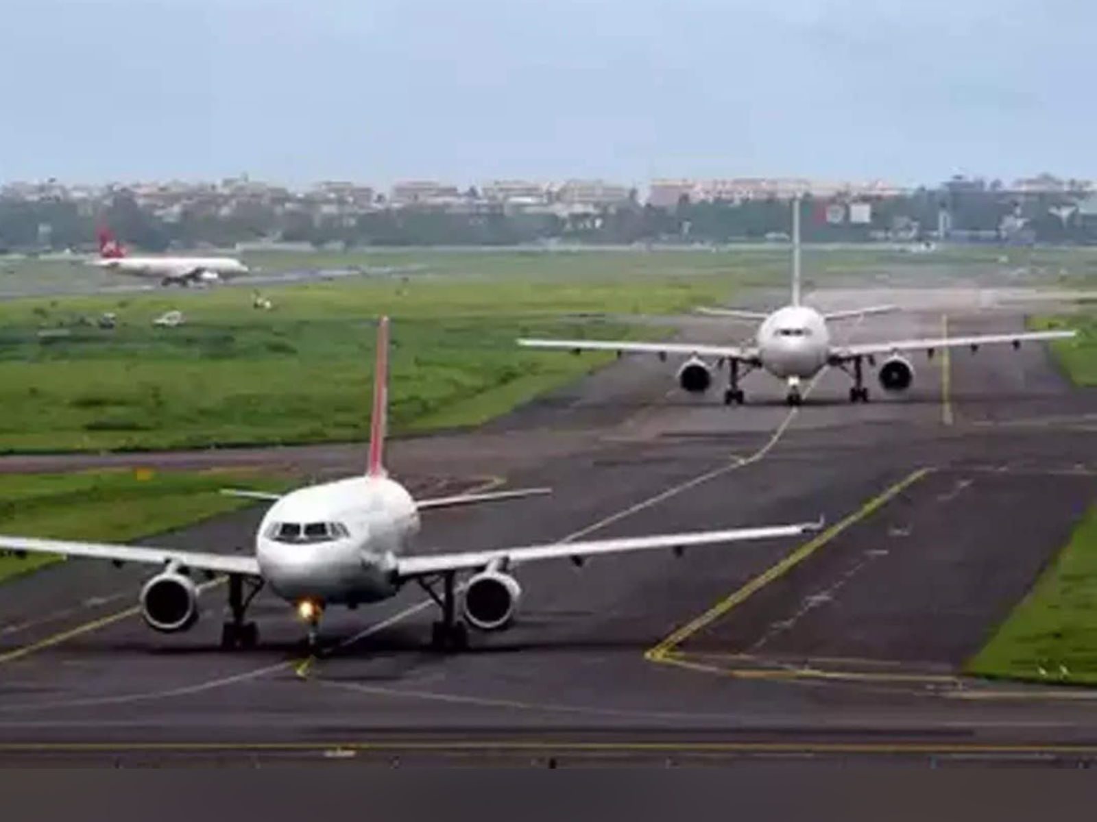 12th, Diploma முடித்தவர்களுக்கு…. இந்திய விமான நிலைய ஆணையத்தில் வேலை…. உடனே அப்ளை பண்ணுங்க…..!!!!!