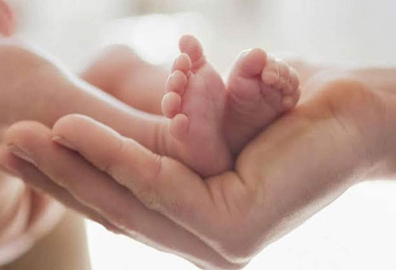 குறையும் அரசு மருத்துவமனை பிரசவங்கள்…. முந்தும் தனியார் ஆஸ்பத்திரிகள்…  என்ன காரணம்?