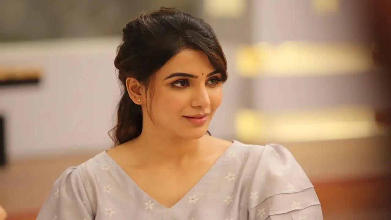 “யசோதா” கொண்டாட்டம்… சமந்தா வீட்டுக்கே சென்ற படக்குழு…!!!!!