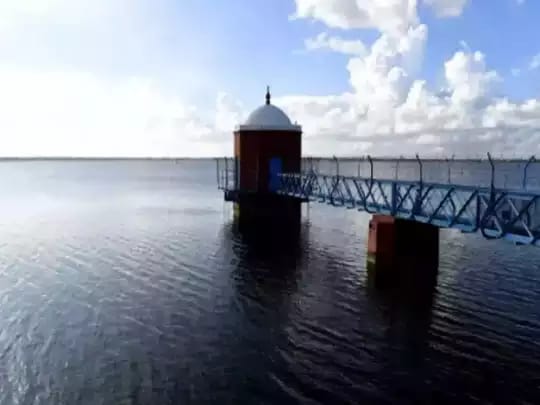 “வடகிழக்கு பருவமழை”…. செம்பரம்பாக்கம், புழல், சோழவரம் ஏரிகளுக்கு தண்ணீர் வரத்து அதிகரிப்பு…..!!!!!