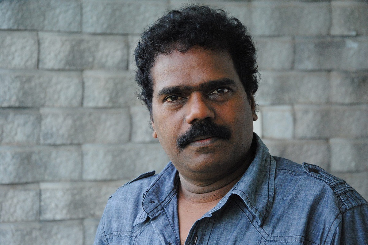 20 ஆண்டுகளுக்குப் பிறகு இன்றும் அழ வைக்கும் படம்…. பிரபல இயக்குனர் நெகிழ்ச்சி பதிவு….!!!