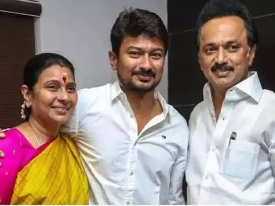 Love Today!… படம் பார்த்து முதல்வரிடம் அவர் மனைவி கேட்ட விஷயம்…. சீக்ரெட் சொன்ன உதயநிதி…..!!!!