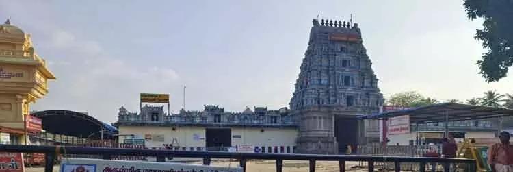 சந்திர கிரகணத்தை முன்னிட்டு…. புகழ்பெற்ற கோவில் நடை அடைப்பு…!!!