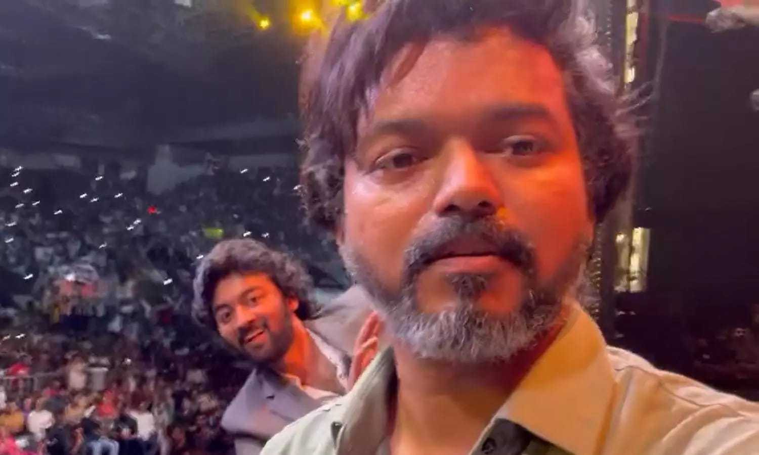 “என் நெஞ்சில் குடியிருக்கும்”…. தளபதி விஜய் டுவிட்டரில் பகிர்ந்த வேற லெவல் வீடியோ…. செம வைரல்….!!!!