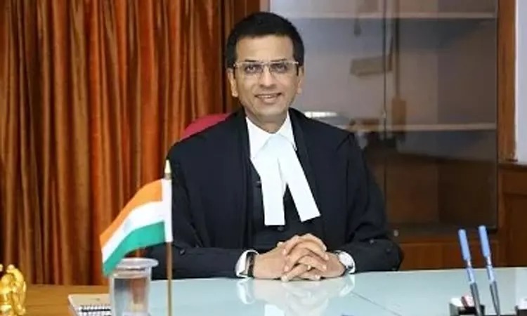 பாலுறவுக்கு சம்மதம் தெரிவிக்கும் வயது குறித்து…. சுப்ரீம் கோர்ட்டு தலைமை நீதிபதி சொன்ன விஷயம்….!!!!!