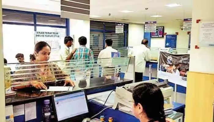 SBI வாடிக்கையாளர்களே!…. உங்க அக்கவுண்டில் இருந்து ரூ.147 கழிக்கப்பட்டதா?…. காரணம் என்ன?… இதோ விபரம்…..!!!!