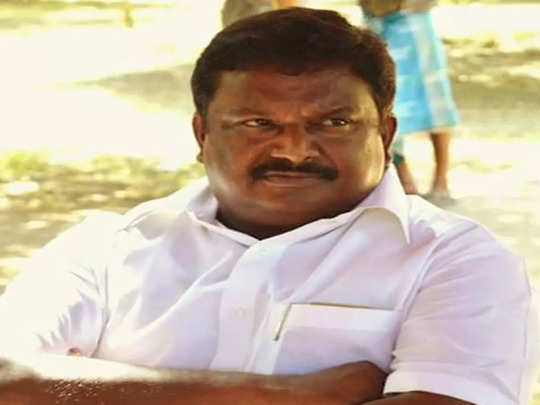 BREAKING: பெரம்பலூர் கலெக்டர் அலுவலகத்தில்…. பழுதான லிப்ட்டில் சிக்கிய அமைச்சர் சிவசங்கர்…. பரபரப்பு…!!!!!