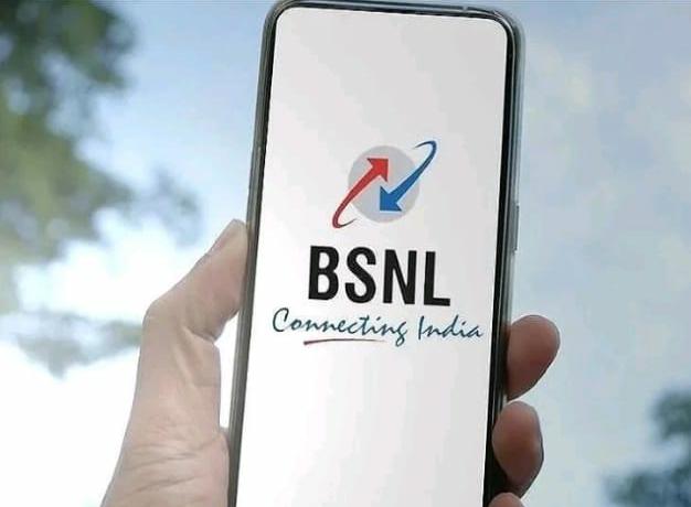 2 GB டேட்டா, 160 நாட்கள் அன்லிமிடெட் கால்ஸ் ரூ.997க்கு….. BSNL வெளியிட்ட சூப்பர் தகவல்…..!!!!