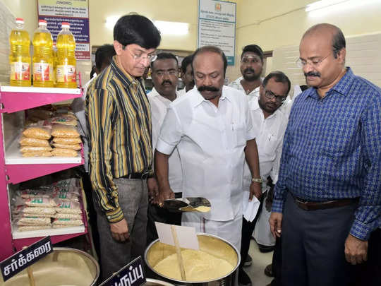 தமிழக ரேஷன் கடைகளில் மினி சூப்பர் மார்க்கெட்…. அமைச்சர் சொன்ன சூப்பர் குட் நியூஸ்…!!!