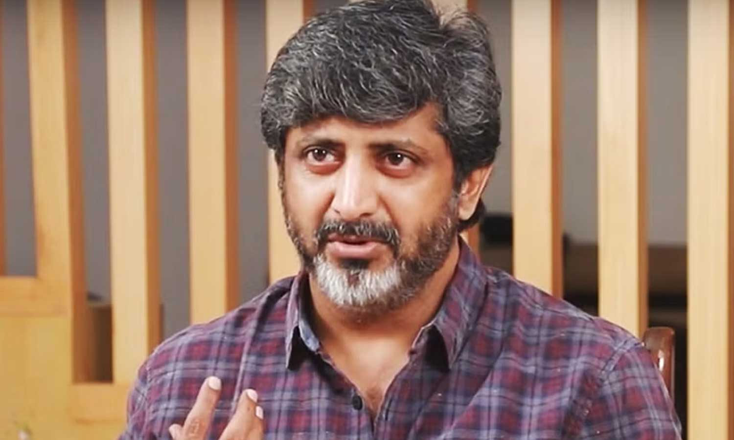 விமர்சனங்கள் எப்படி இருந்தாலும் சரி… படத்தை பார்த்துட்டு நல்லா இருக்கான்னு சொல்லுங்க…. -டைரக்டர் மோகன் ராஜா….!!!!