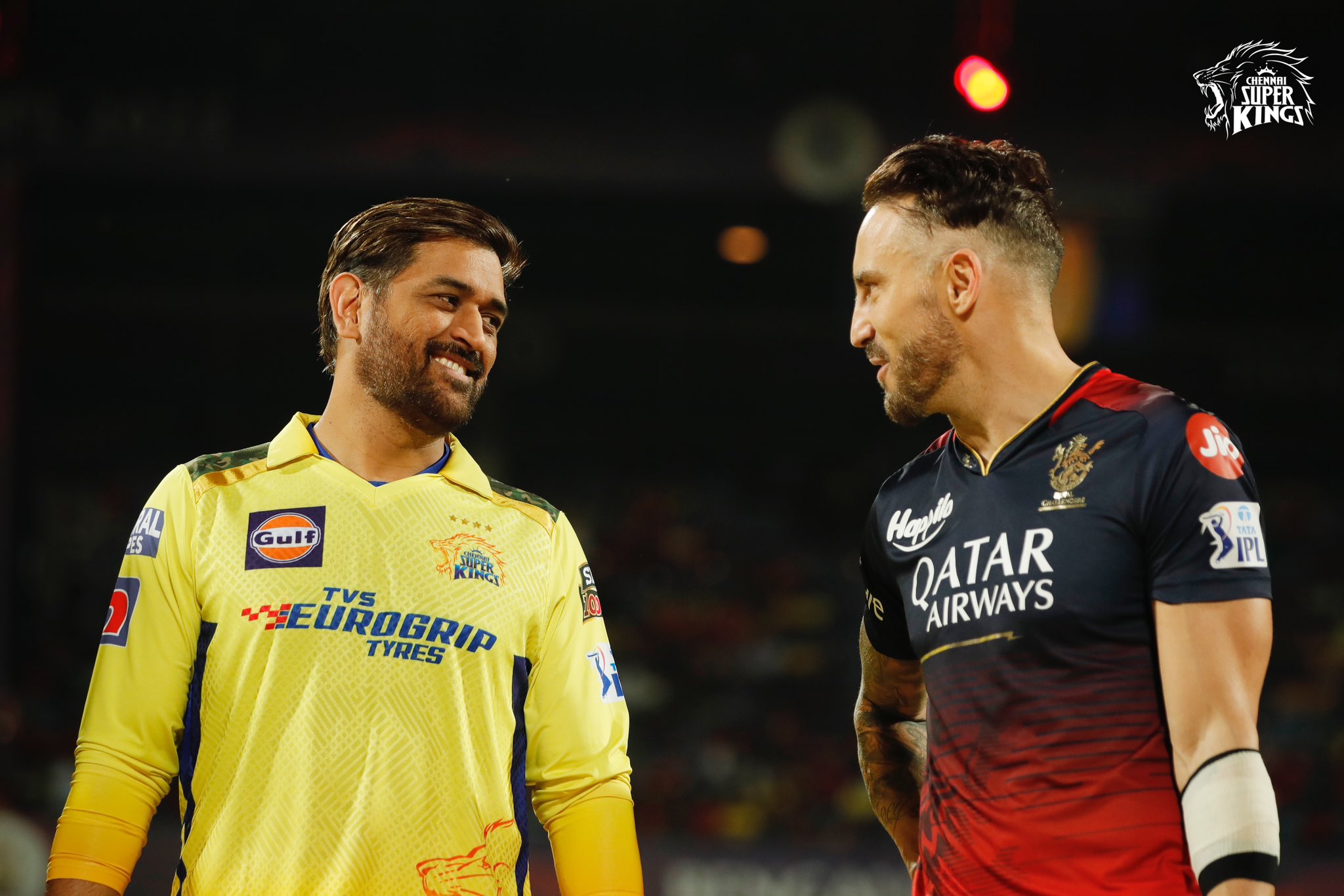 #RCBvCSK : டாஸ் வென்ற ஆர்சிபி பவுலிங்…. பேட்டிங்கில் களமிறங்கும் சிஎஸ்கே..!!