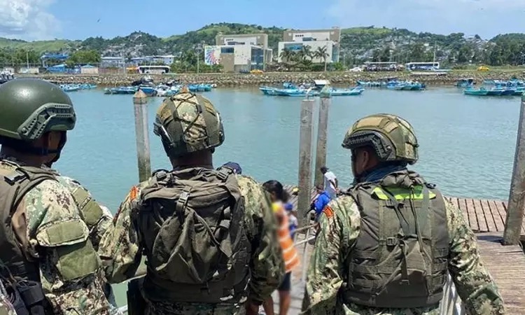 மீன்பிடி துறைமுகத்தில் கொடூர தாக்குதல்…. 9 பேர் பலி…. ஈகுவடாரில் பதற்றம்….!!!!