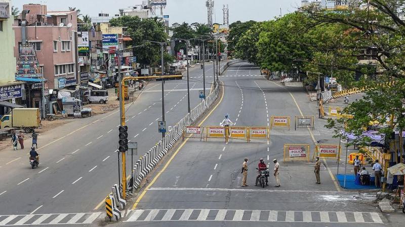 வேகமெடுக்கும் கொரோனா: தமிழ்நாட்டில் ஊரடங்கு வராமல் தடுக்க…. மக்கள் என்னென்ன செய்யலாம்…??