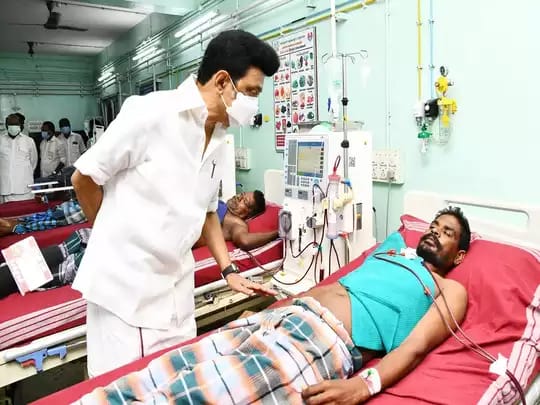 டாஸ்மாக் மது பாட்டில்களில் கள்ளச்சாராயம் எப்படி….? விசாரணையை முடுக்கிய CM ஸ்டாலின்…. சிபிசிஐடிக்கு வழக்கு மாற்றம்…!!