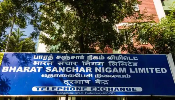 BSNL வாடிக்கையாளர்களே!…. இனி 4G சேவைக்காக காத்திருக்க வேண்டாம்…. வெளியான சூப்பர் அப்டேட்….!!!!