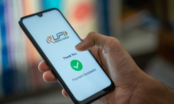 உஷார்…! UPI பயன்படுத்தும் பெண்களை நெருங்கும் ஆபத்து…. போலீசார் கடும் எச்சரிக்கை…!!