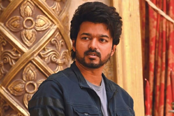 தளபதி விஜய் வீட்டு பக்கத்தில்…. புது பிளாட் வாங்கிய பிரபல நடிகர்…. அதுவும் இம்புட்டு கோடியா?….!!!!