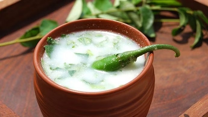 கோடையை சமாளிக்க மட்டுமில்லை.. கோடி நன்மைகளை பெற.. தினமும் ஒரு கிளாஸ் மோர் குடிங்க..!!!