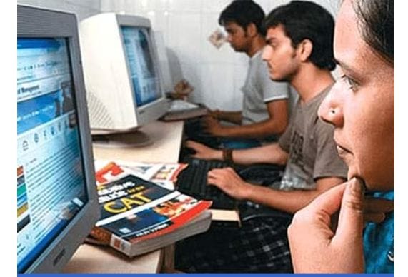 வேலை வாய்ப்பக பதிவு தாரர்களின் எண்ணிக்கை 66.70 லட்சம்… தமிழக அரசு வெளியிட்ட தகவல்…!!!!!