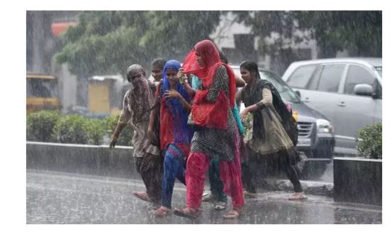 கேரளாவில் ஐந்து நாட்கள் கனமழை பெய்யும்… வானிலை ஆய்வு மையம் தகவல்….!!!!