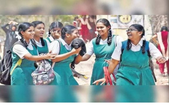 கொளுத்தும் வெயில்… ஜூன் 24 வரை பள்ளி விடுமுறை… பள்ளிக்கல்வித்துறை வெளியிட்ட திடீர் அறிவிப்பு….!!!!!