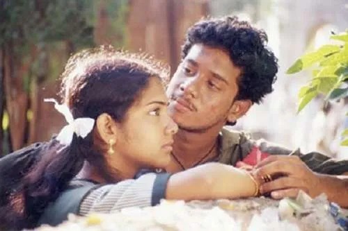 ஆள் அடையாளம் தெரியாமல் இருக்கும் காதல் சந்தியா… இப்போ எப்படி இருக்காங்கனு பாருங்க! |