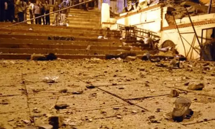 பாக்-ல் ராக்கெட் குண்டு வீச்சு….. 2வது இந்து கோவில் மீது தாக்குதல்….!!