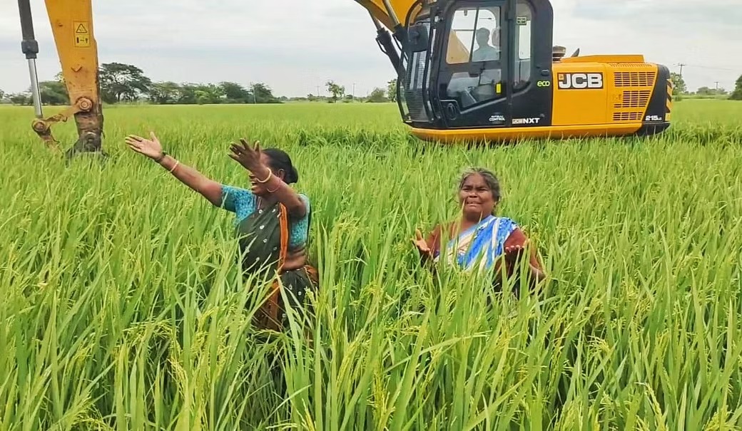 விளை நிலத்தில் கால்வாய் தோண்டுவதை பார்த்து கண்ணீர் வந்தது…. உயர்நீதிமன்ற நீதிபதி வேதனை…!!!