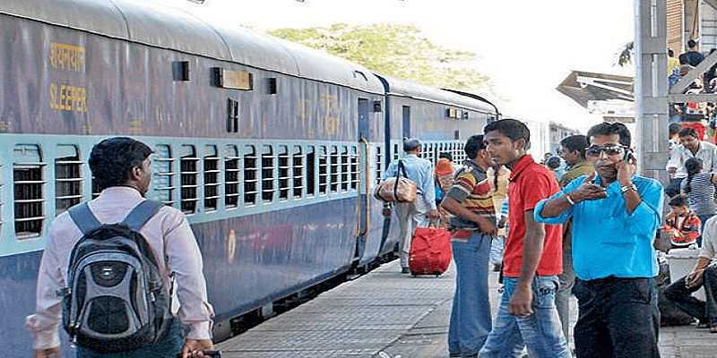 அடடே ரயில் பயணிகளுக்கு இப்படி ஒரு வசதி இருக்கா?… இத்தனை நாள் இது தெரியாம போச்சே…!!!