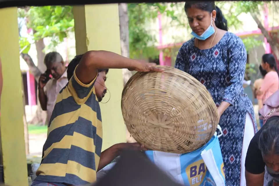 பாரம்பரிய பொருட்களை ஷாப்பிங் பண்ண ரெடியா…? கோவையில் நம்ம ஊரு சந்தை ரெடி…. எப்போது ஸ்டார்ட் தெரியுமா…??