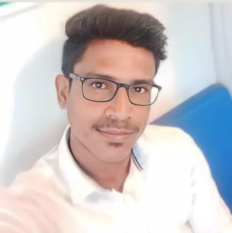 “அதிகரித்த தொந்தரவு”…. கை, கால்கள் துண்டாகி இறந்த வாலிபர்…. பெரும் சோகம்…!!